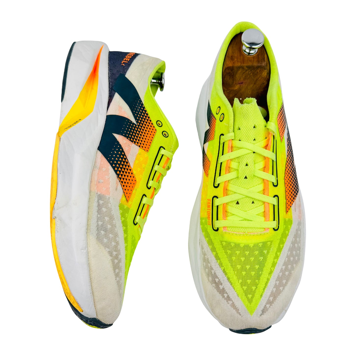 New Balance FuelCell Rebel V4 Shoes (Size 45) - MFCXLL4