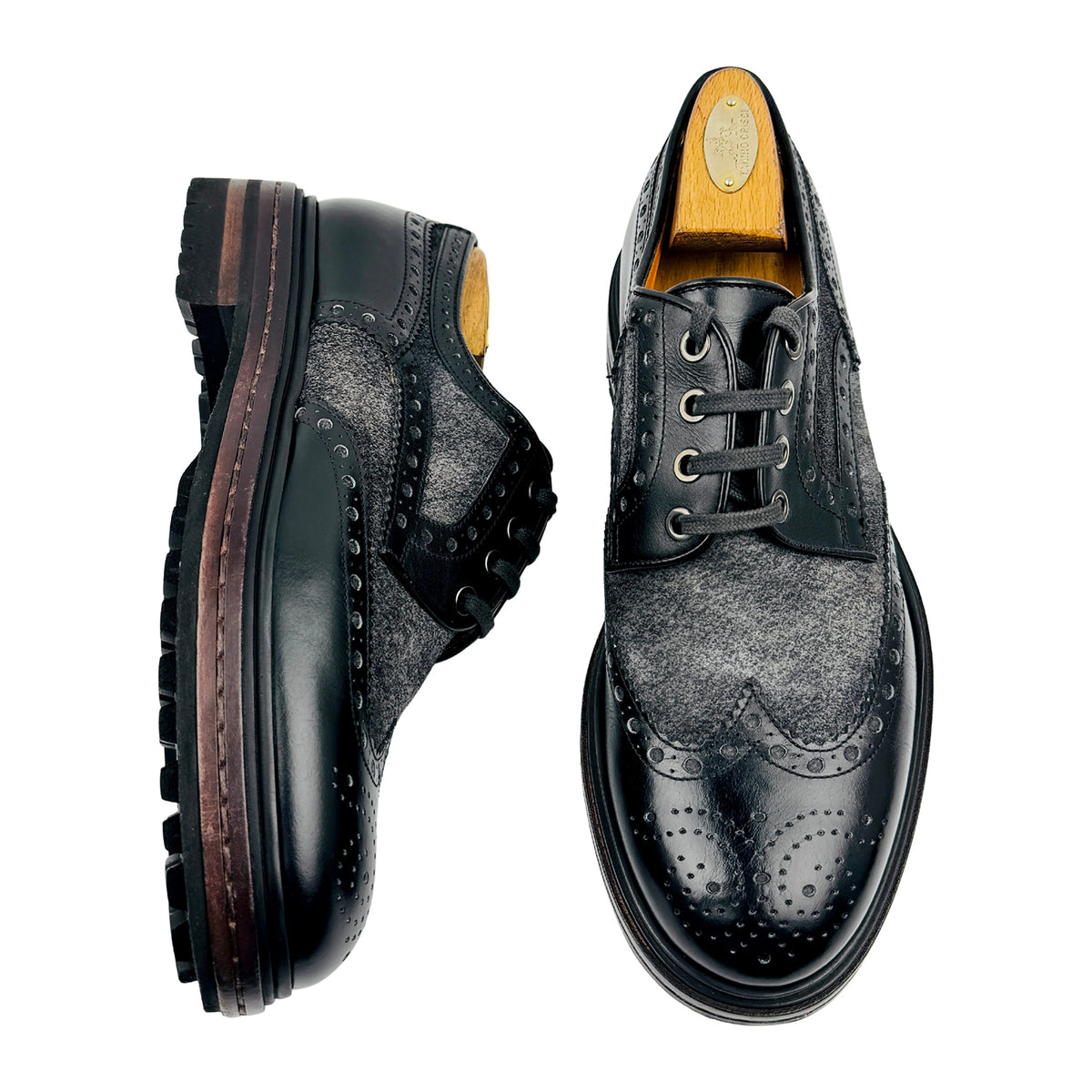 Santoni Men's Suede Black Wingtip Derby Shoes (Size 42.5)
