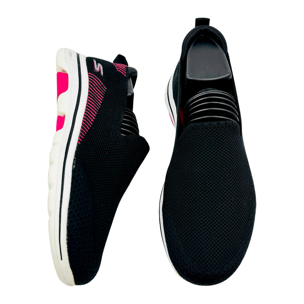 Skechers GO WALK 5 - Prized Shoes (Size 38.5) - 15900-BKPK