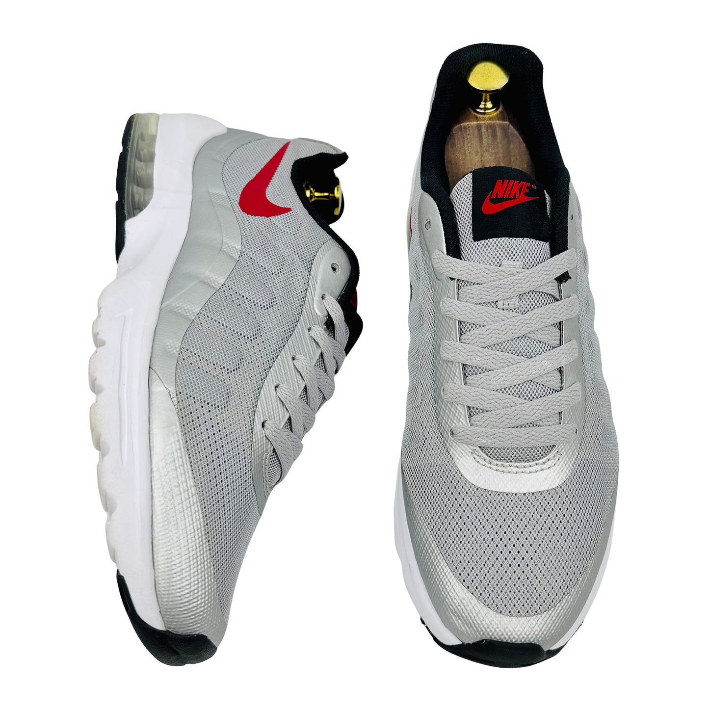 Nike Air Max Invigor Shoes (Size 42.5) - 749680-004