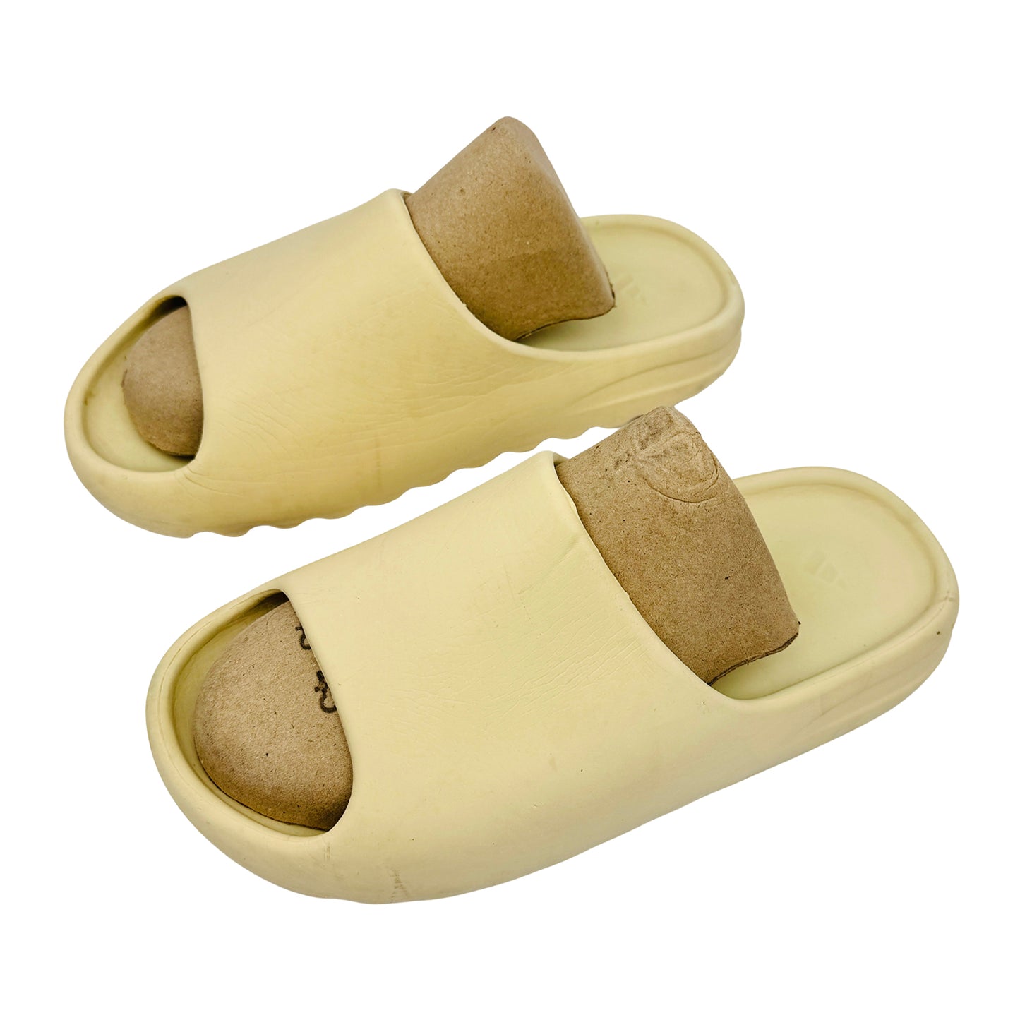 Adidas Men's Yeezy Desert Sand Slides (Size 42/42.5) - FW6344
