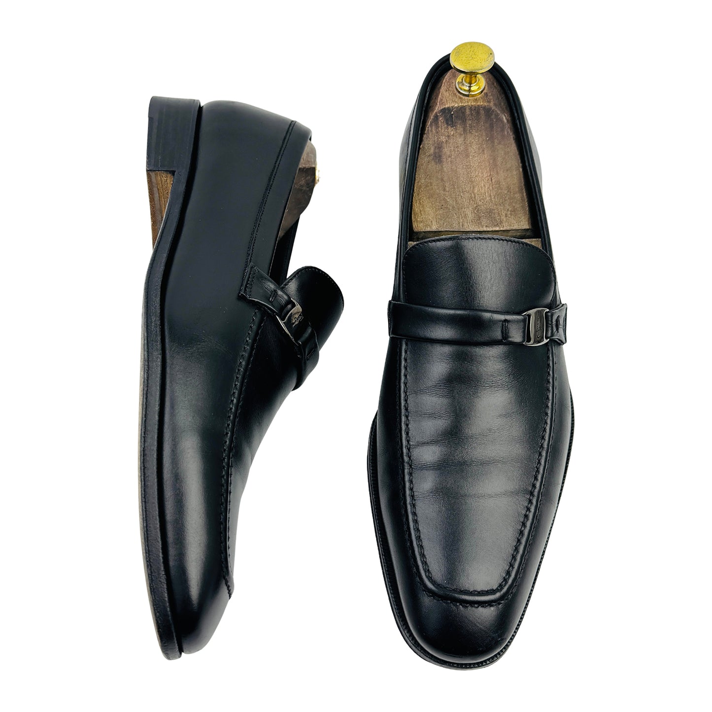 Salvatore Ferragamo Black Leather Loafers (Size 42)