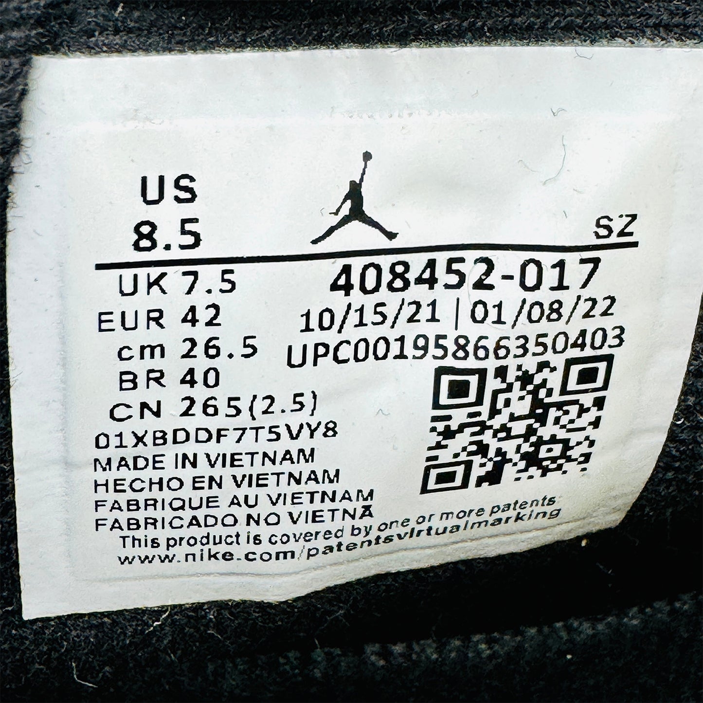 Nike Air Jordan 4 Retro 'Thunder' Sneakers (Size 42) - 408452-017