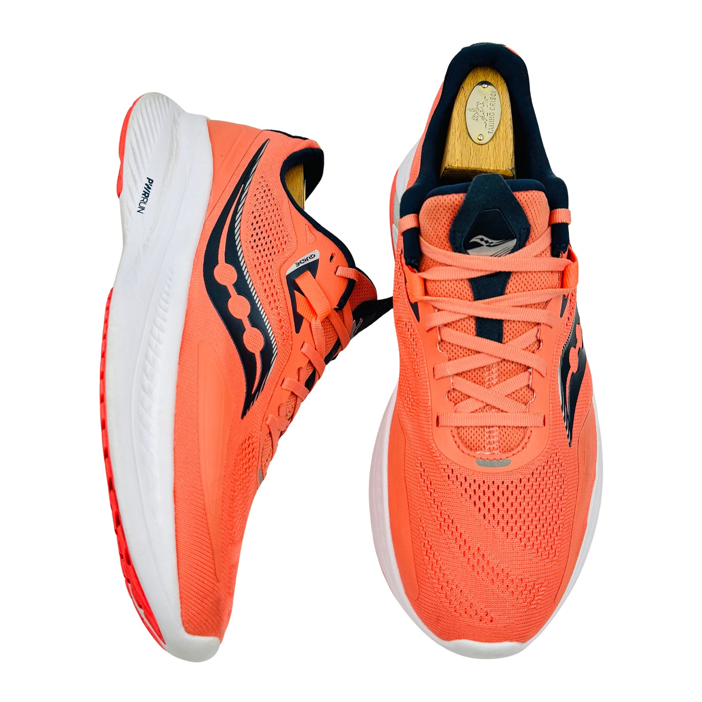 Saucony Guide 15 Shoes (Size 43) - S10685-16