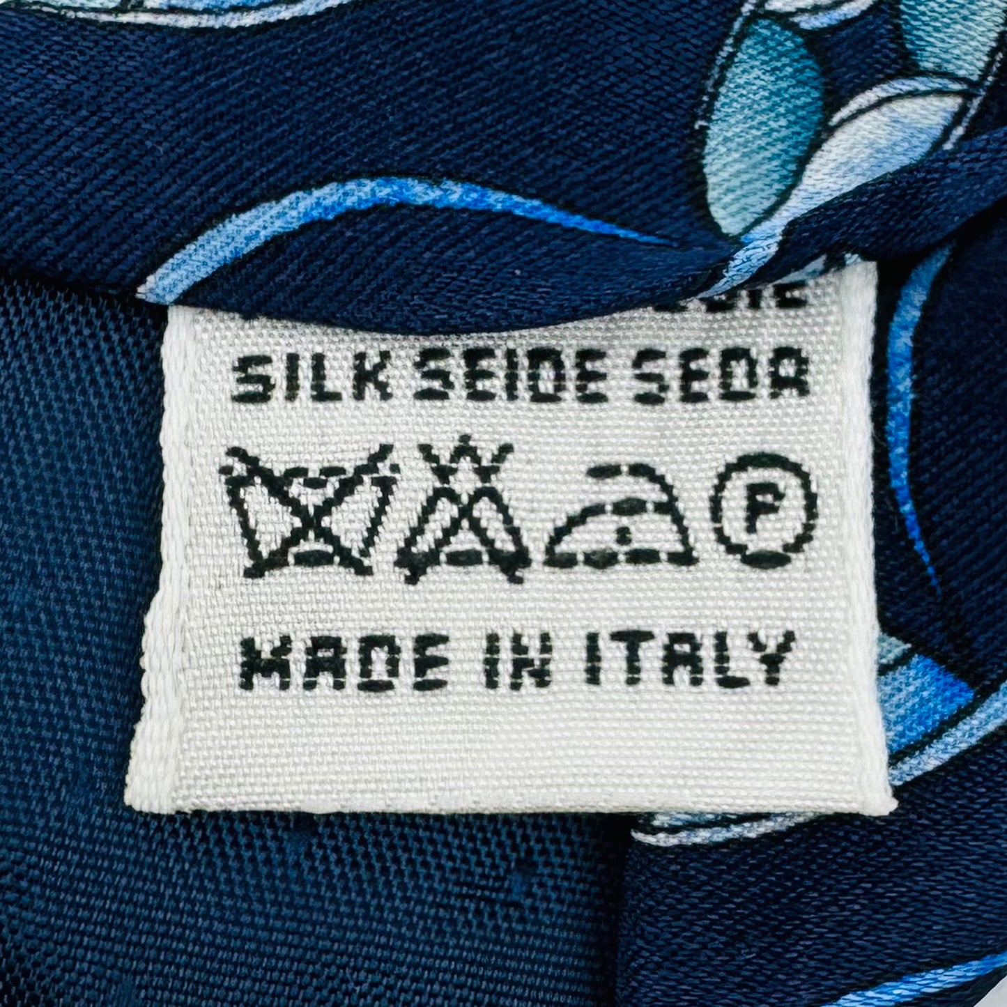 Valentino Navy Blue 'Abstract Leaf Motif Pattern' Silk Tie (Size Regular)