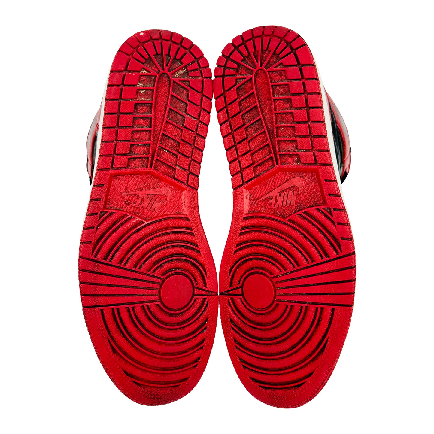 Nike Air Jordan 1 Retro High OG Bred Banned 2016 Sneakers (Size 42) - 555088-001