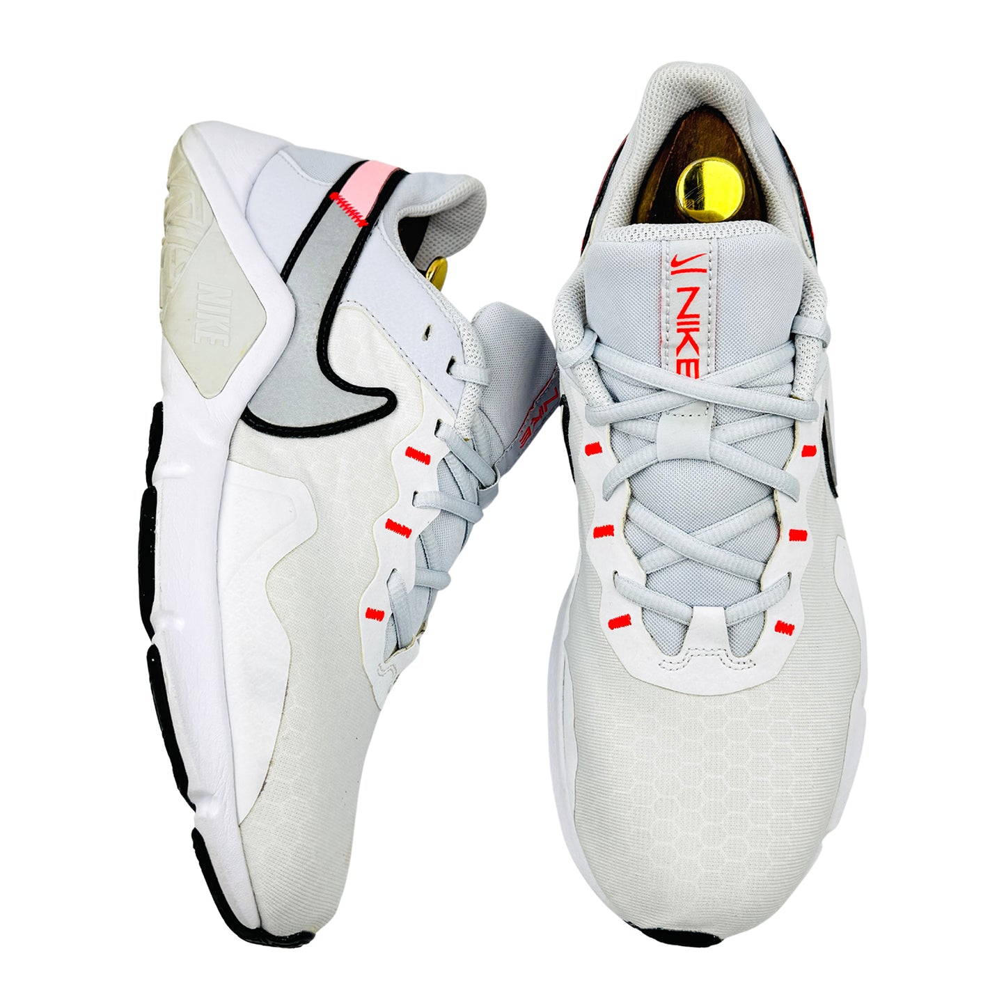 Nike Legend Essential 2 Shoes (Size 43) - CQ9545-007