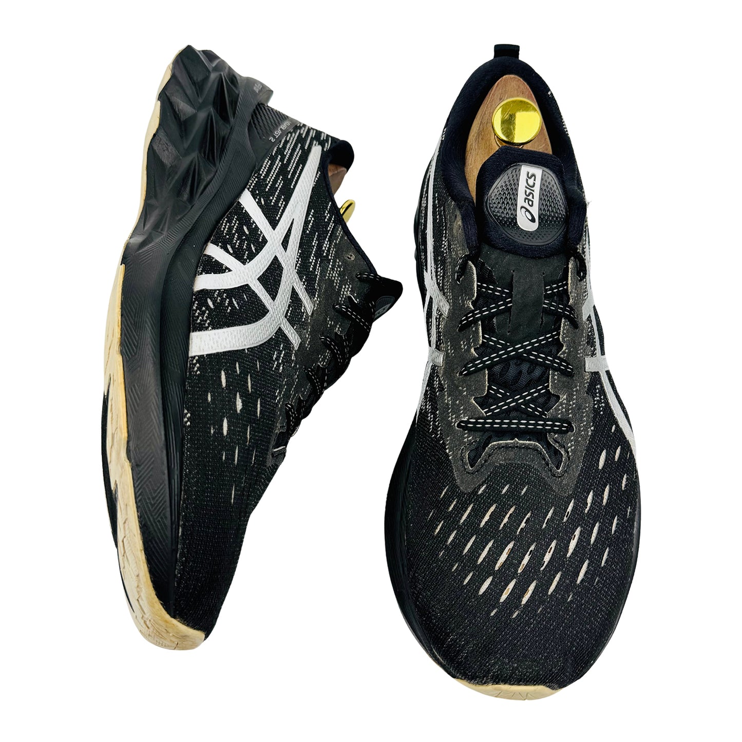 ASICS NOVABLAST 2 Black Sneakers (Size 43/43.5) - 1011B192