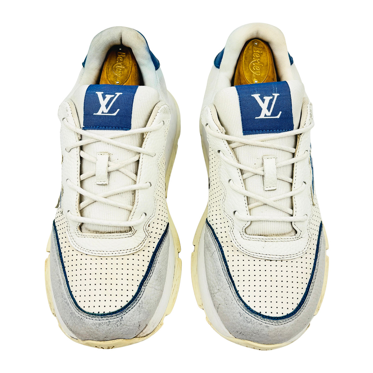 Louis Vuitton Classic Sneakers (Size 40) - 1AHSV3