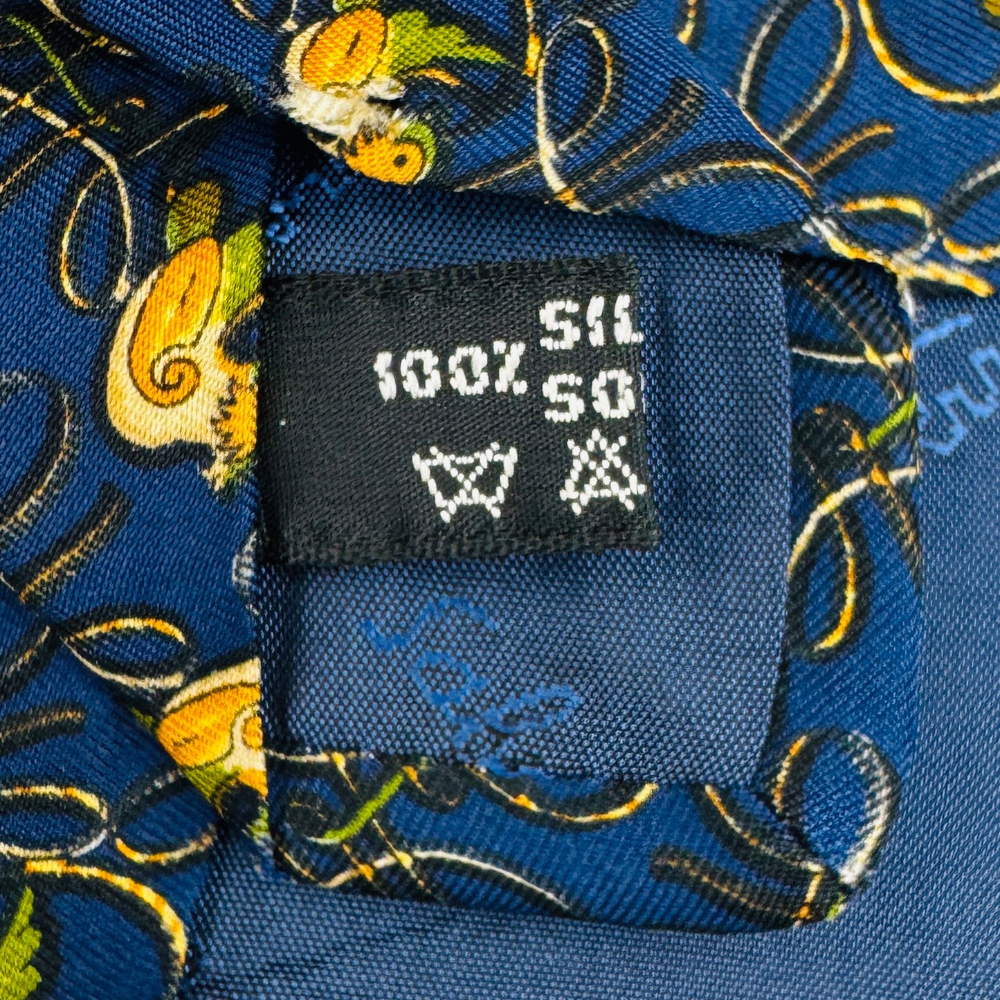 Salvatore Ferragamo Blue 'Novelty Motif' Tie (Size Regular)