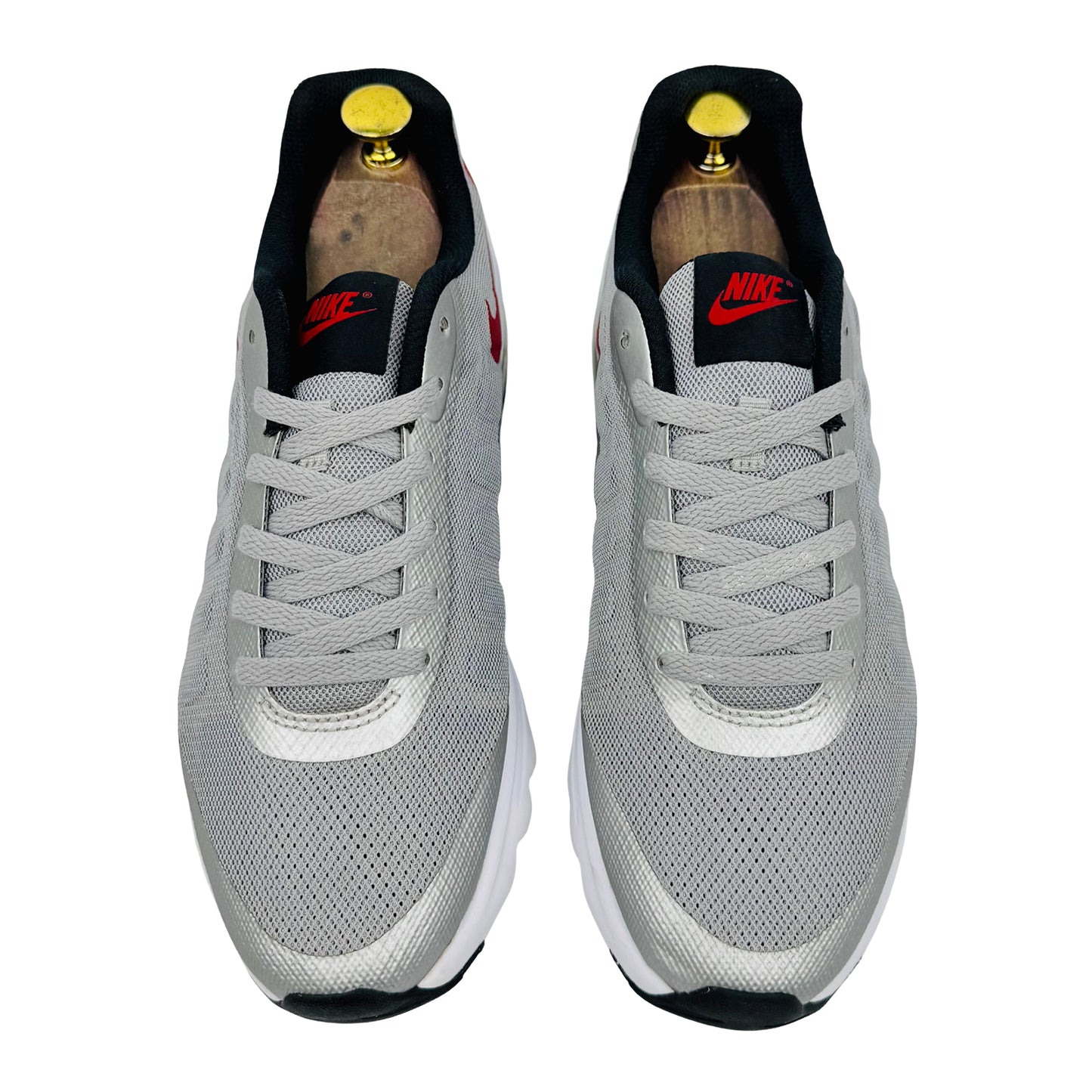 Nike Air Max Invigor Shoes (Size 42.5) - 749680-004