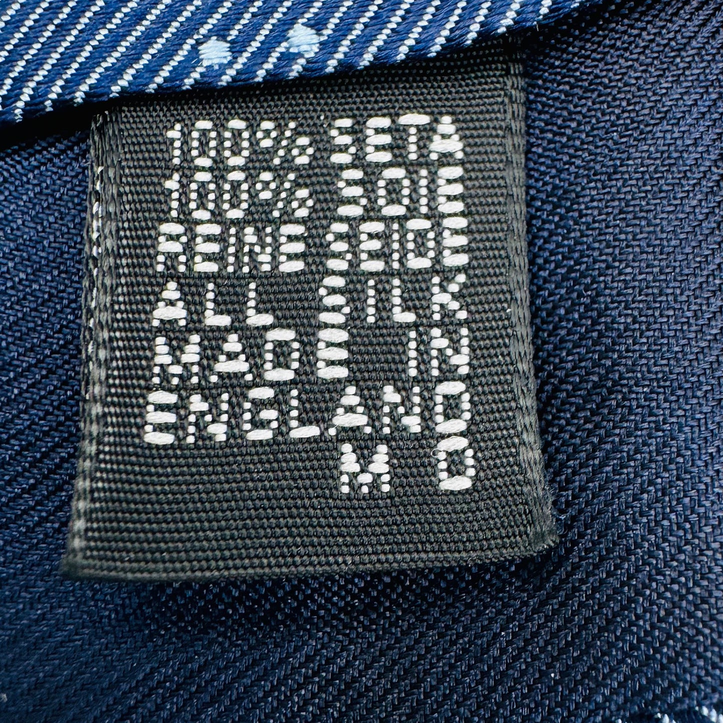 Burberry Blue 100% Silk Tie (Size Regular)