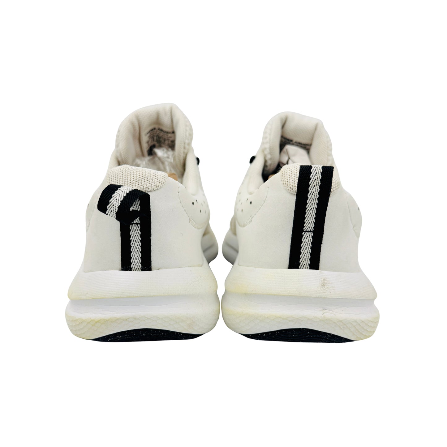 Under Armour Charged Assert 10 Shoes (Size 42.5) - 3026175-104