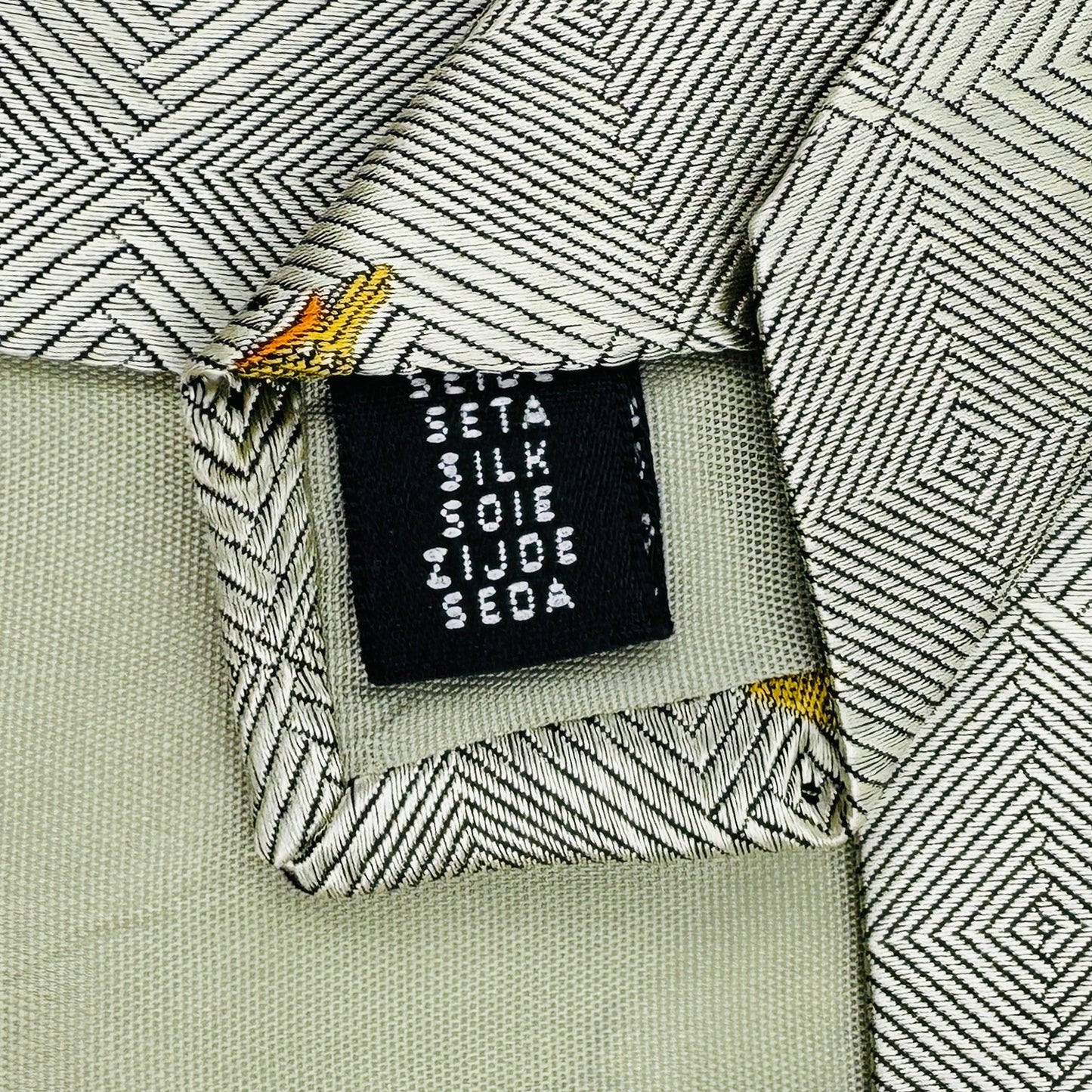 Vittorio Cotta Light Grey 'Bird Motifs' Tie (Size Regular)