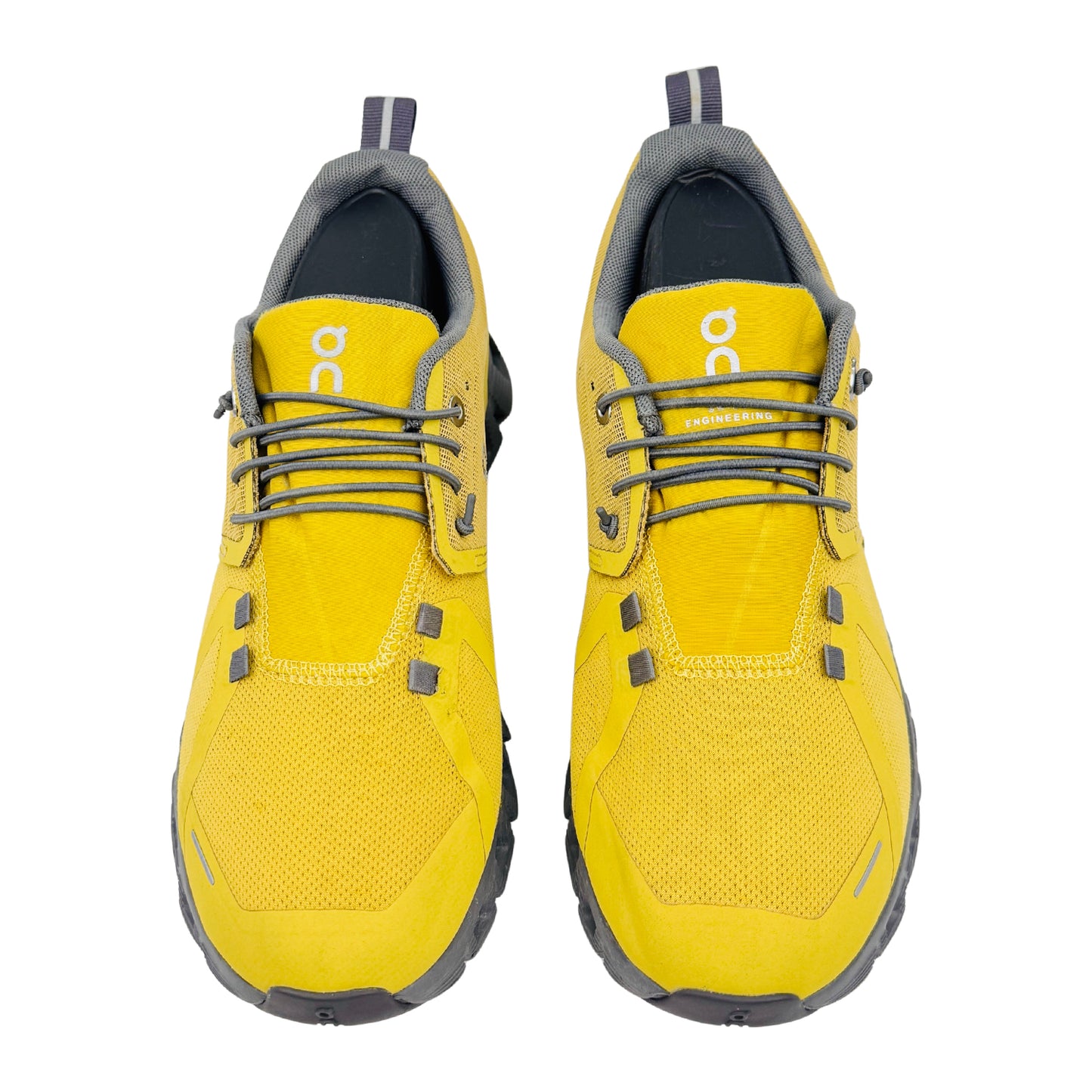 On Running Cloud 5 Waterproof Shoes (Size 40.5) - 59.98529