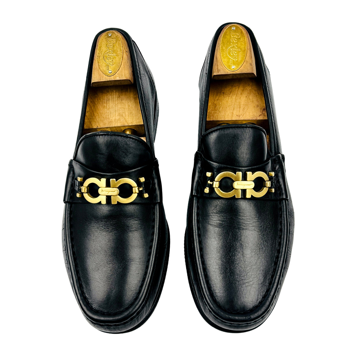 Salvatore Ferragamo Gancini Bit Leather Loafers (Size 40/40.5) - UR42165