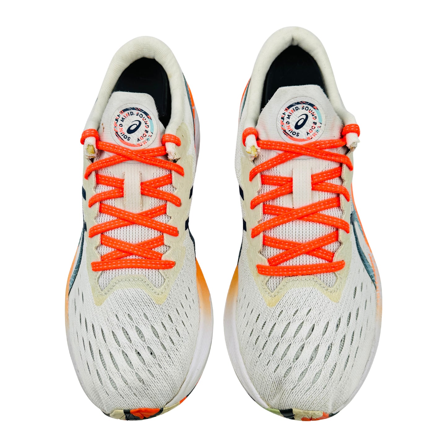 ASICS NOVABLAST 2 Shoes (Size 42) - 1012B152