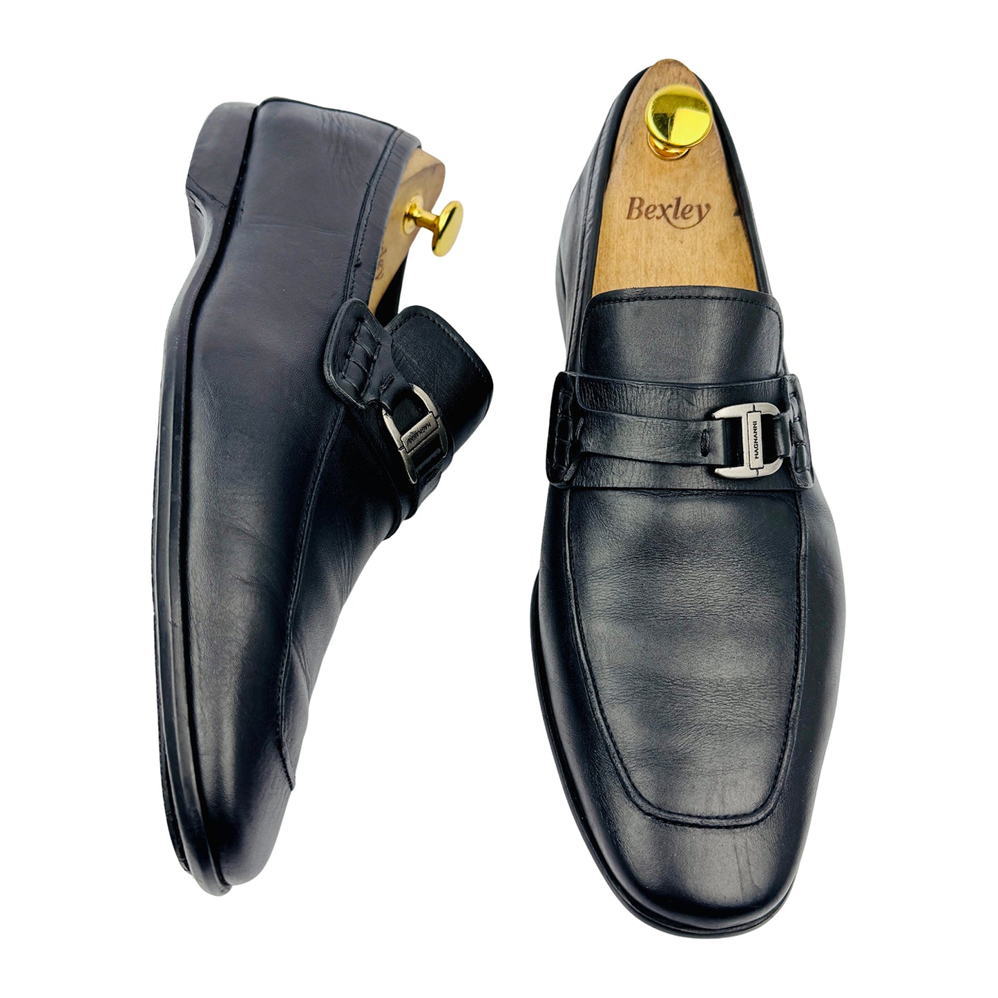 Magnanni Men's Black Leather Loafers (Size 42/42.5)