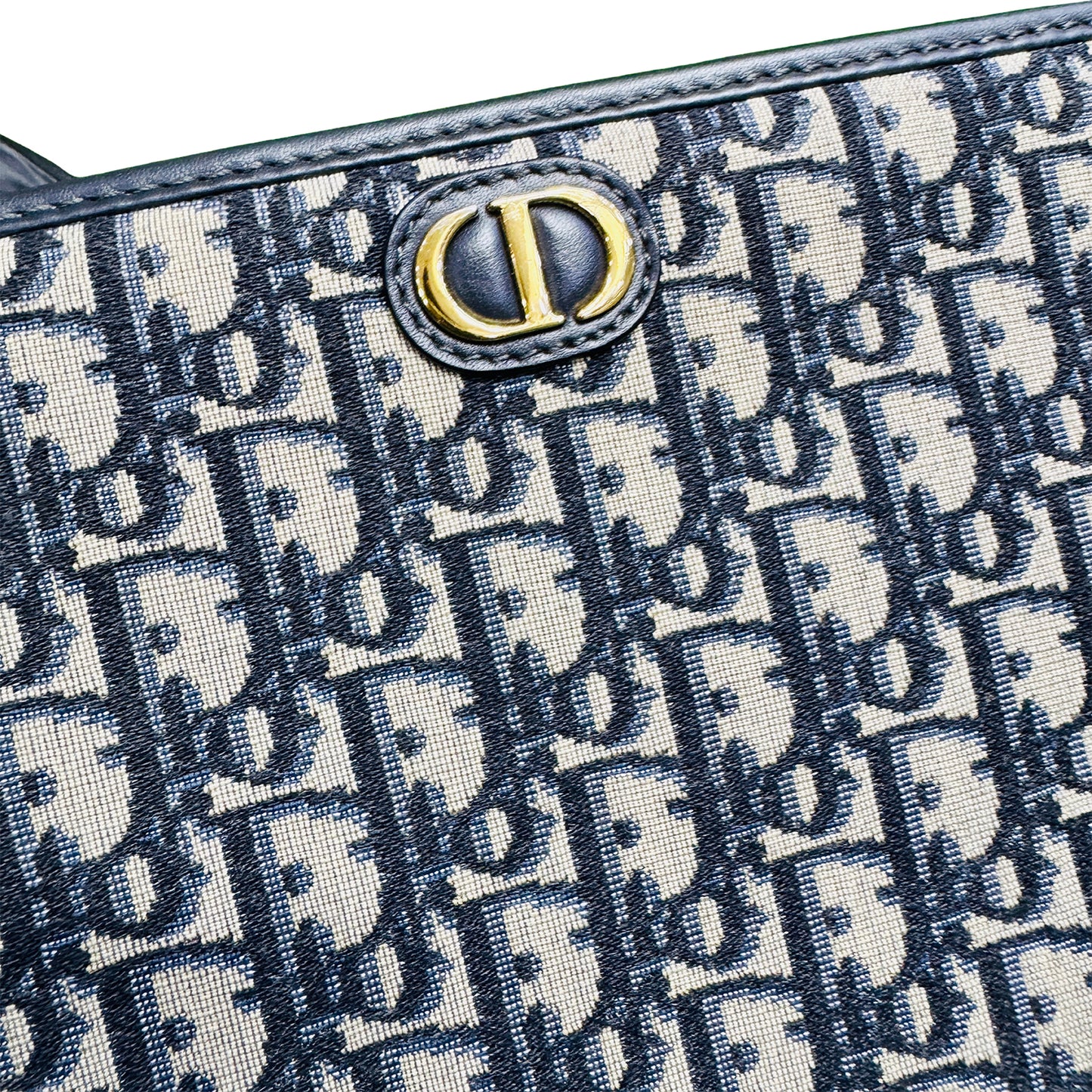 Christian Dior 30 Montaigne Dea Navy Pouch