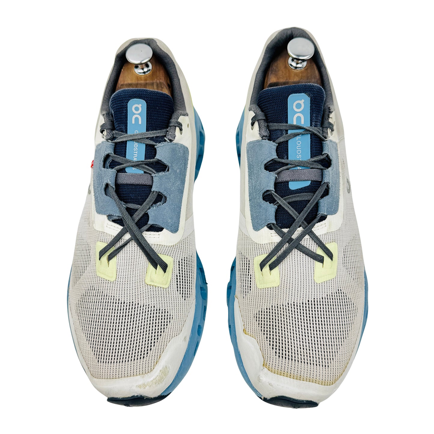 On Running Men's Cloudstratus Shoes (Size 44.5) - 39.98659