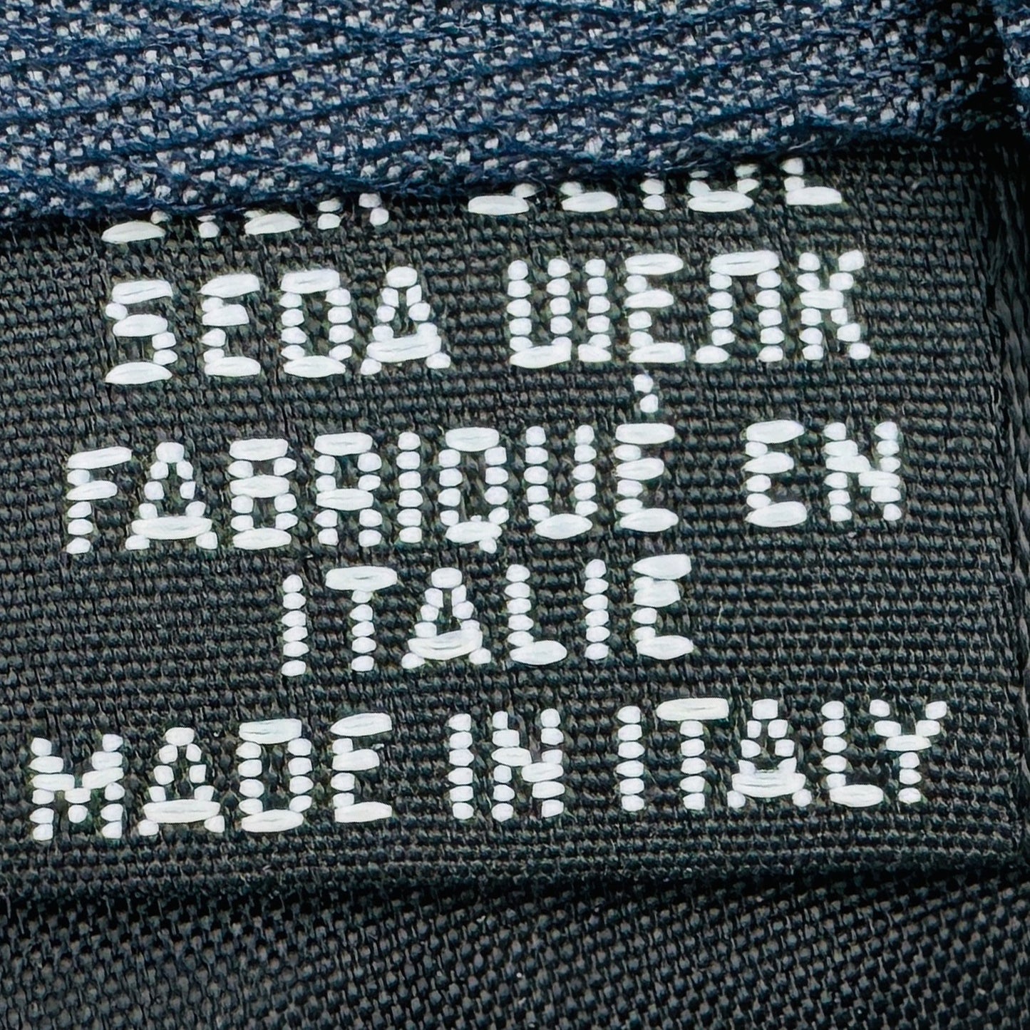 Hugo Boss Dark Navy Blue 'Polka Dots' Silk Tie (Size Regular)