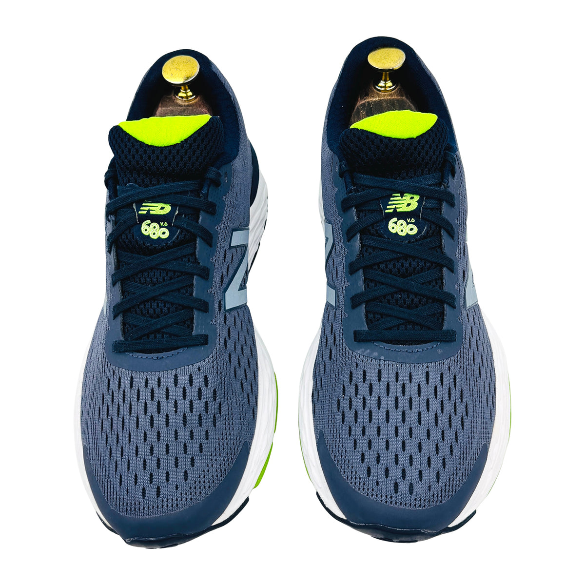 New Balance 680v6 Navy Blue Shoes (Size 43) - M680LN6