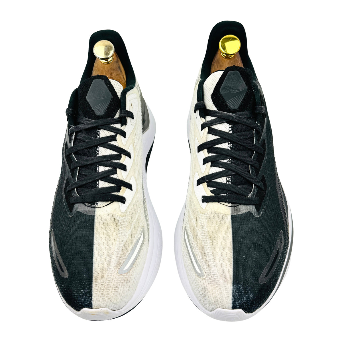 Saucony Endorphin Shift 2 Shoes (Size 44.5) - S20689-60