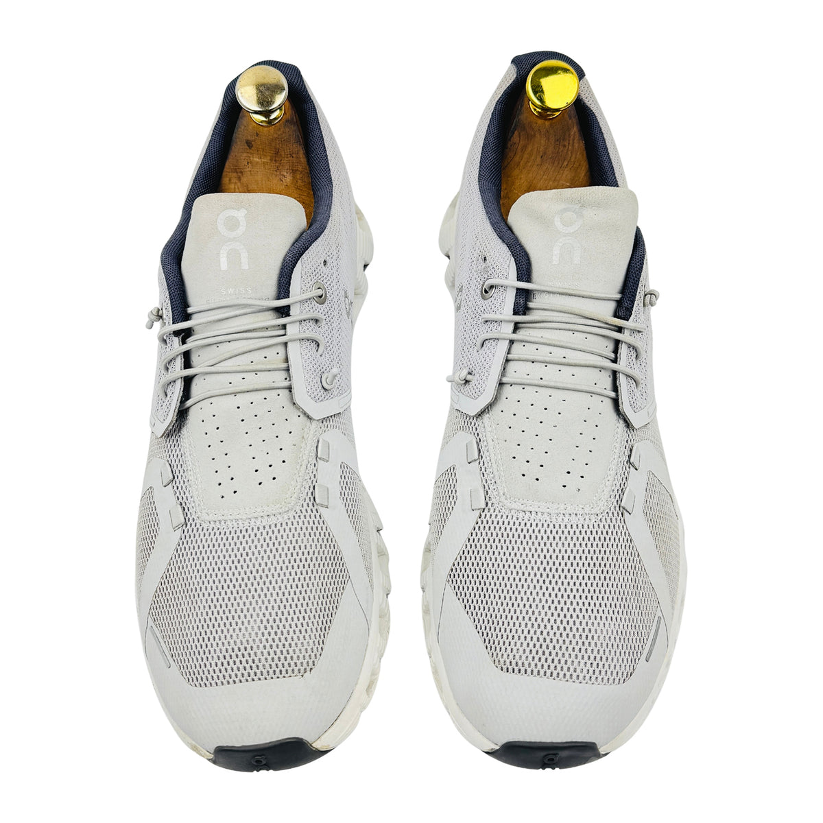 On Running Cloud 5 'Glacier White' Shoes (Size 46) - 59.98909
