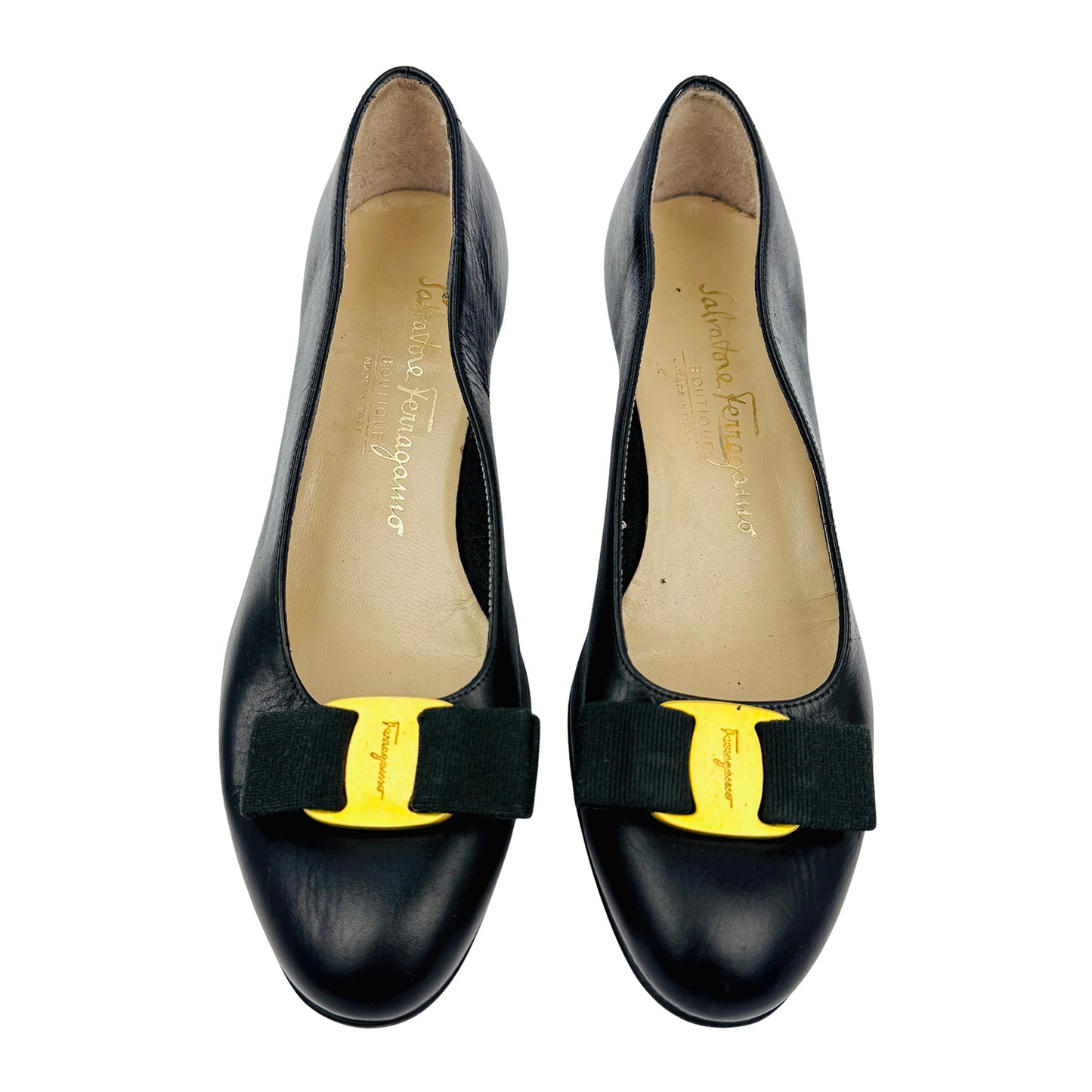 Salvatore Ferragamo Women's Vara Bow Pump Shoes (Size 36)