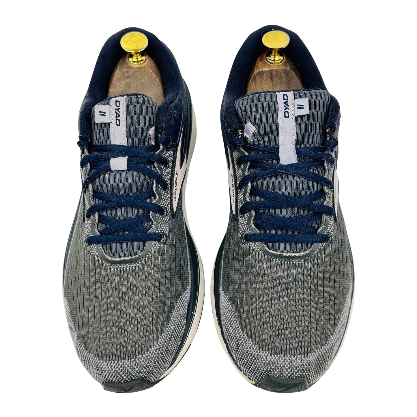 Brooks Dyad 11 Shoes (Size 42.5) - 1203121B496