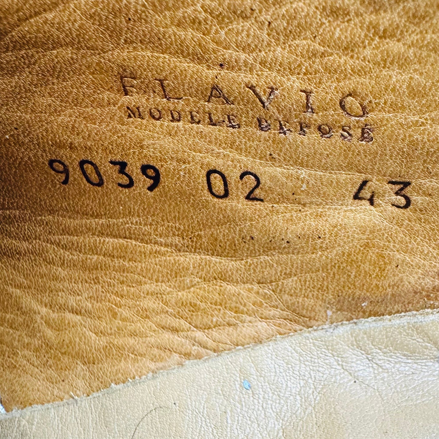 Bexley Men's Brown Leather Oxfords (Size 42.5/43)