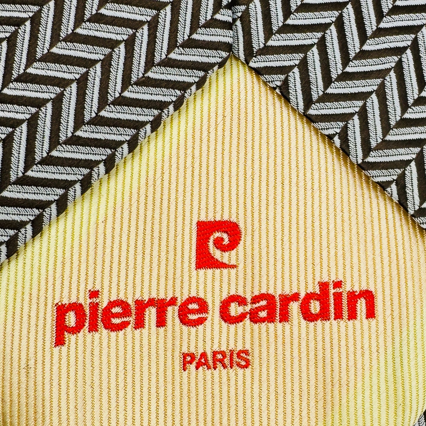Pierre Cardin Brown & White 'Herringbone Pattern' Tie (Size Regular)