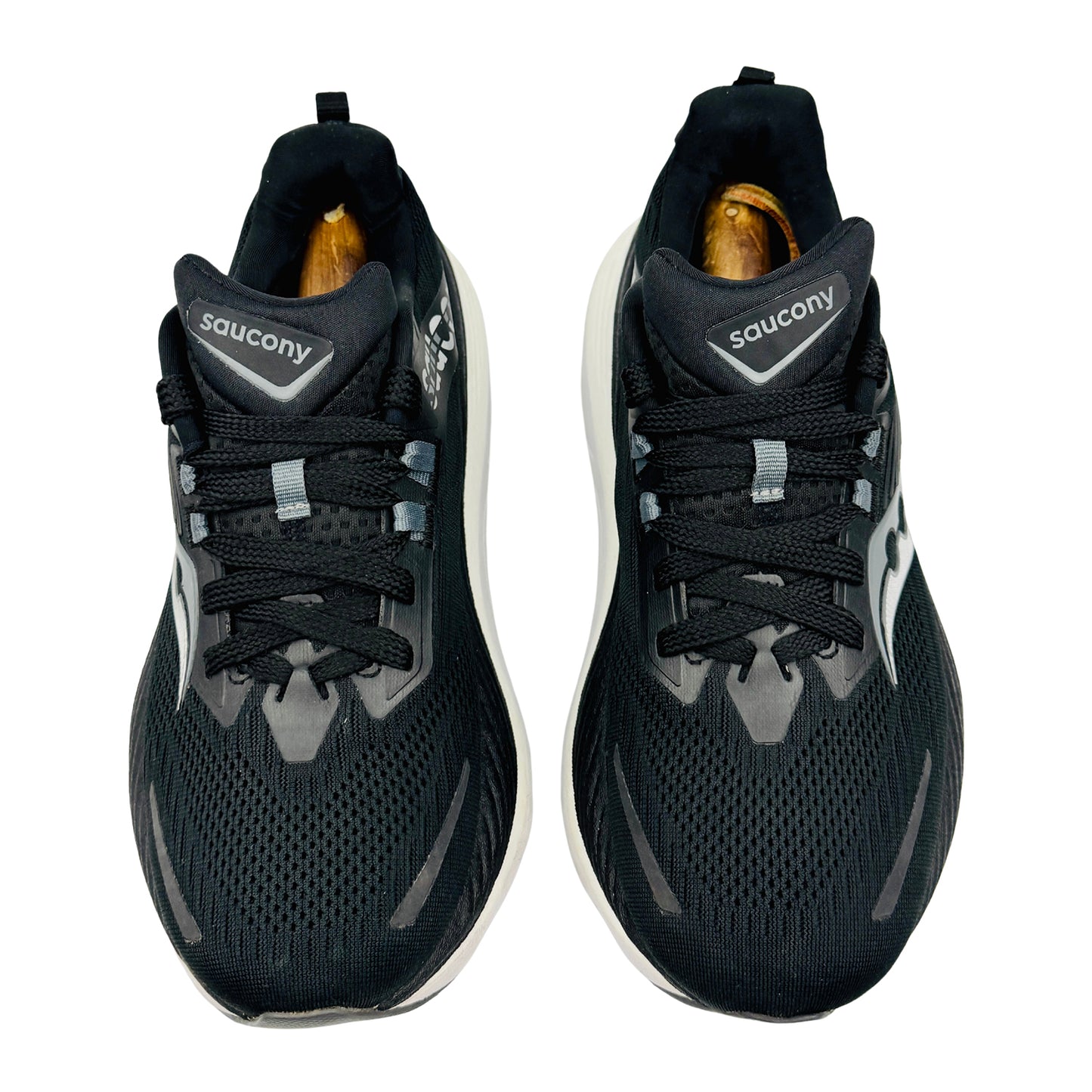 Saucony Hurricane 24 Shoes (Size 41) - S10933-100