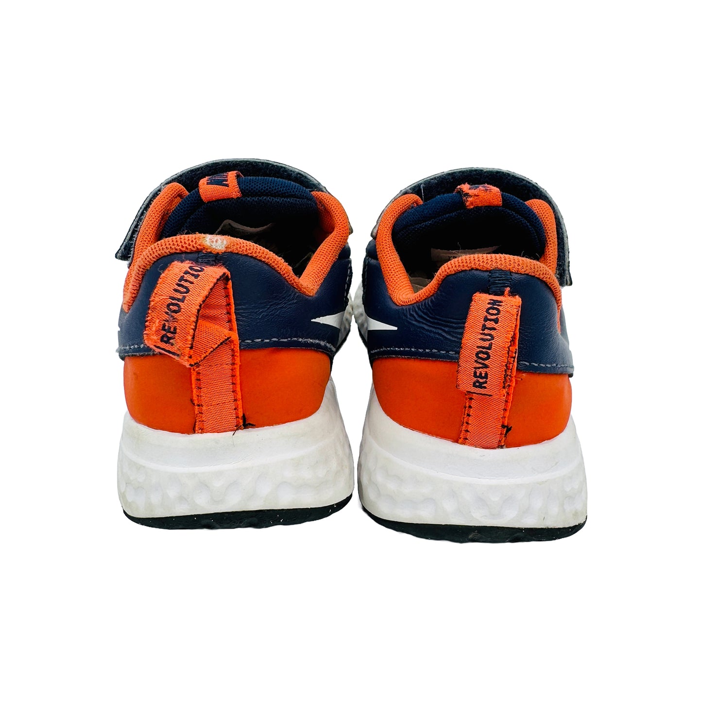 Back Side image of Nike Kid's Revolution 5 Shoes (Size 31) - BQ5672-410