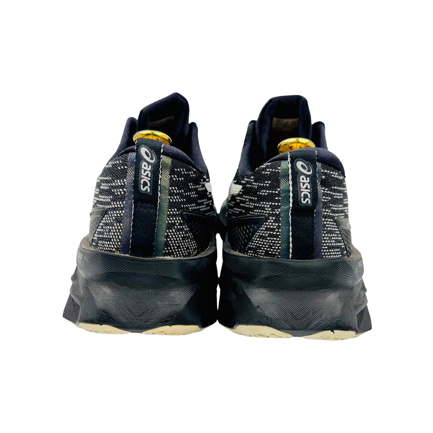 ASICS NOVABLAST 2 Black Sneakers (Size 43/43.5) - 1011B192