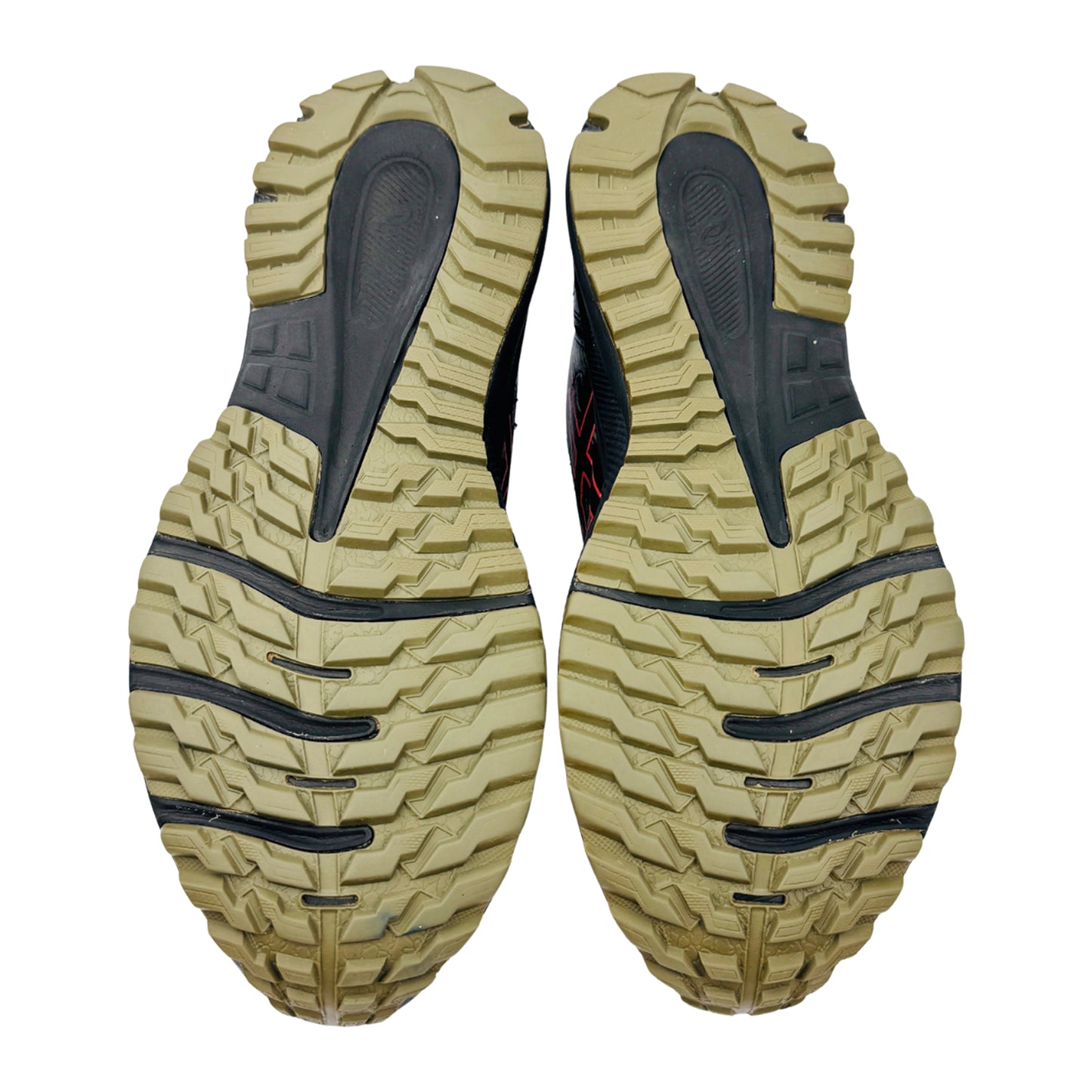 Outsole image of Asics Men's Trail Scout 2 Sneakers (Size 45) - 1011B181-007