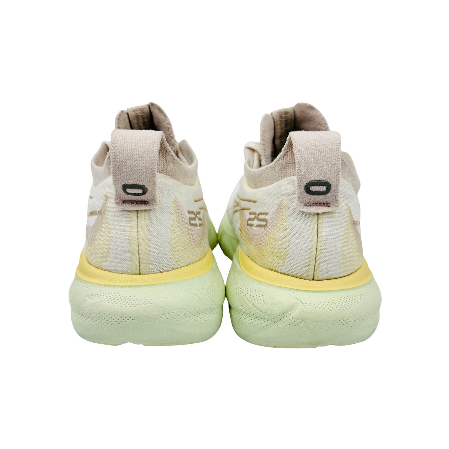 ASICS GEL-Nimbus 25 Shoes (Size 39.5) - 1012B356