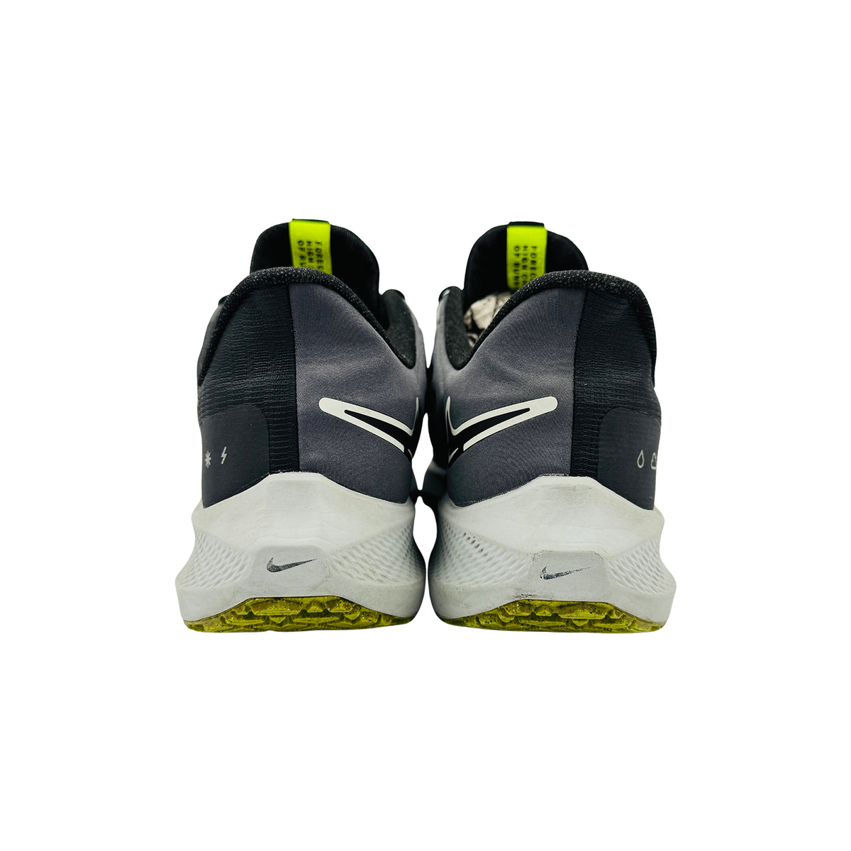 Nike Pegasus 39 Shield Shoes (Size 42.5) - DO7625-002