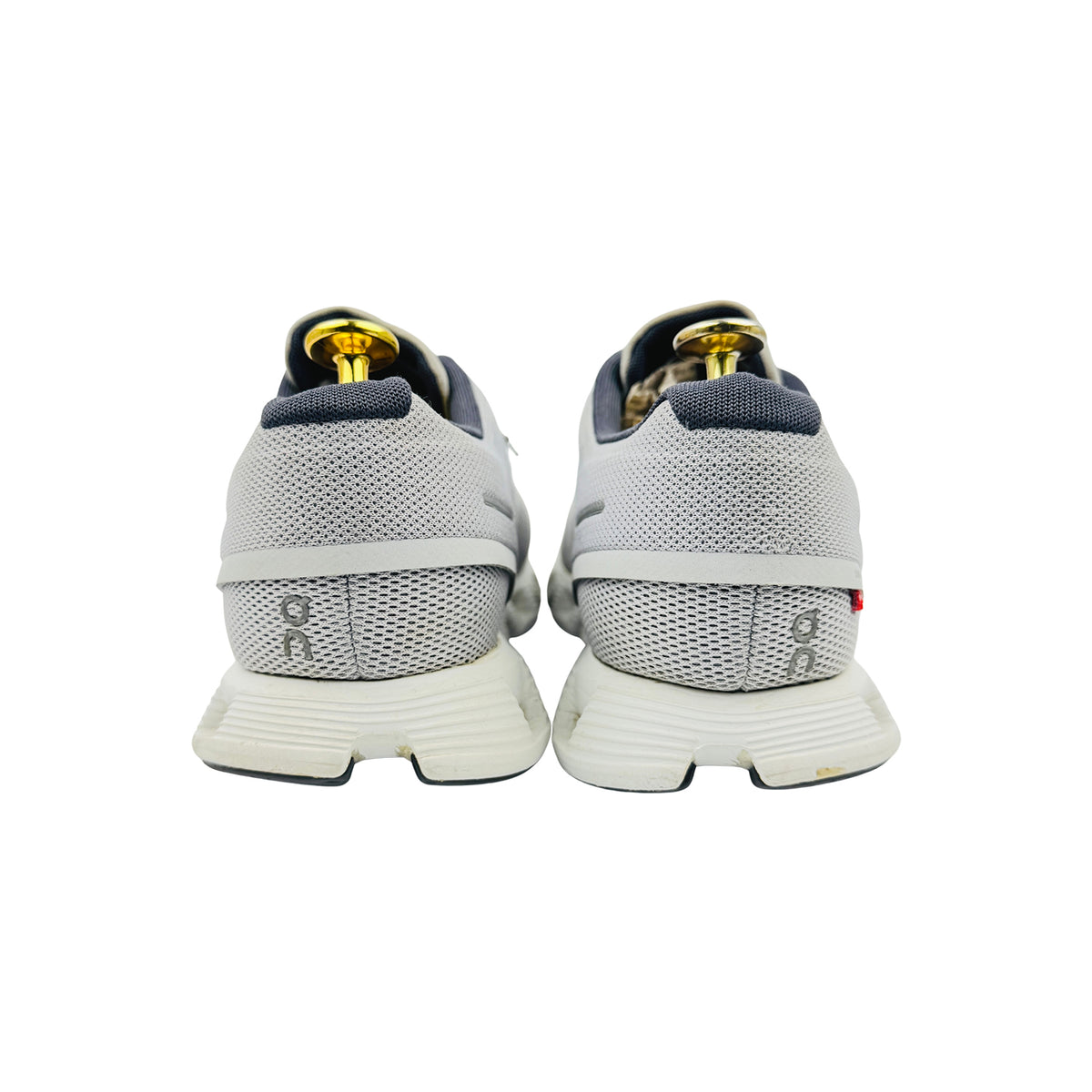 On Running Cloud 5 'Glacier White' Shoes (Size 46) - 59.98909