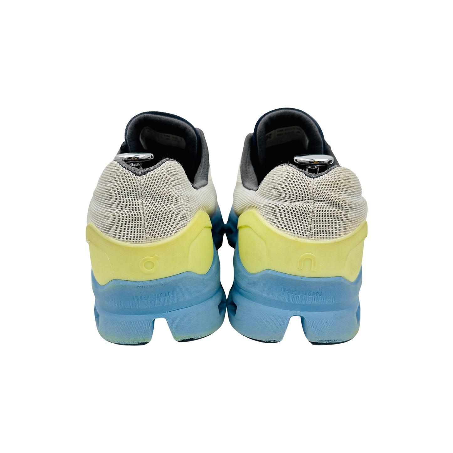 On Running Men's Cloudstratus Shoes (Size 44.5) - 39.98659