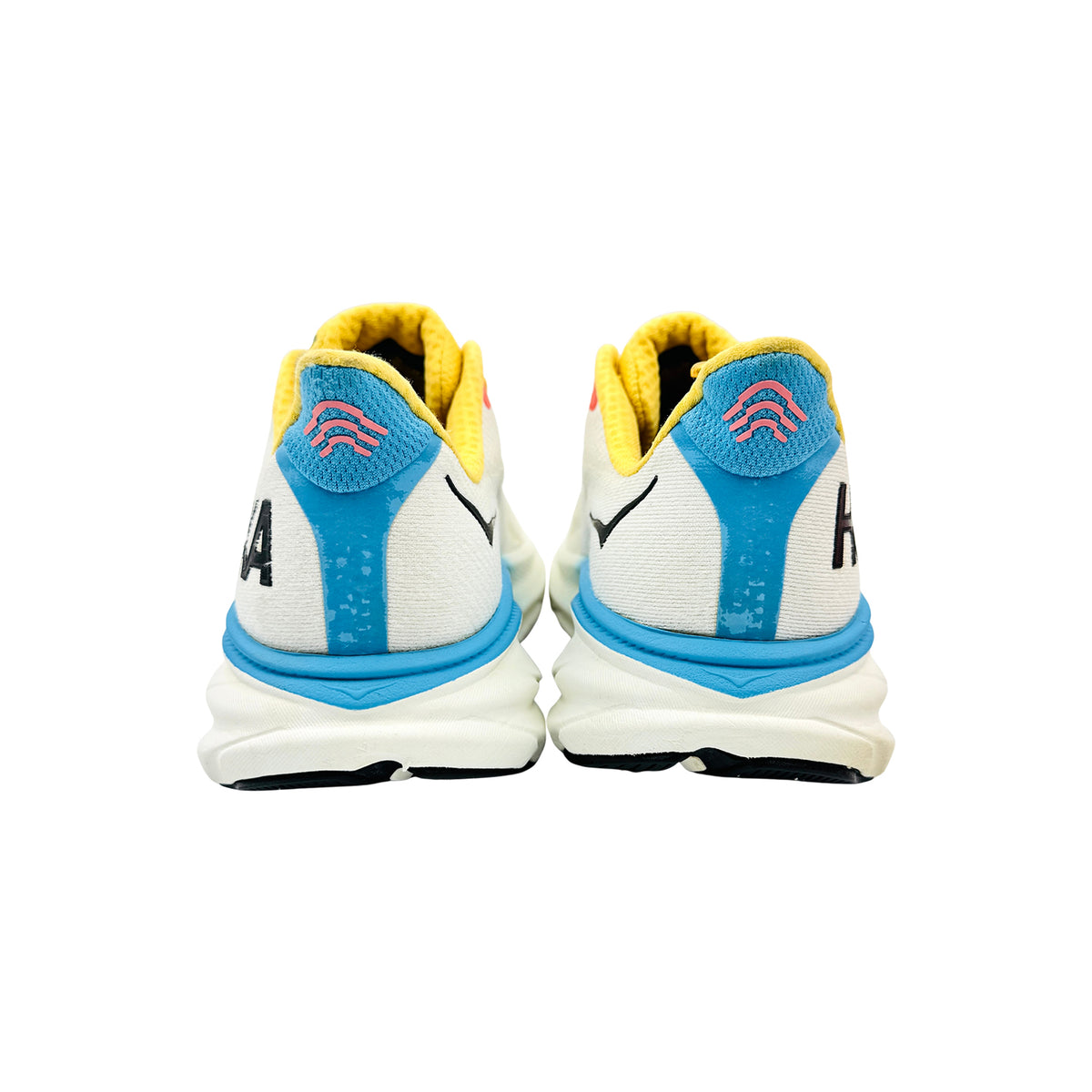 Hoka One One Clifton 9 Shoes (Size 39.5) - 1127896 BSW
