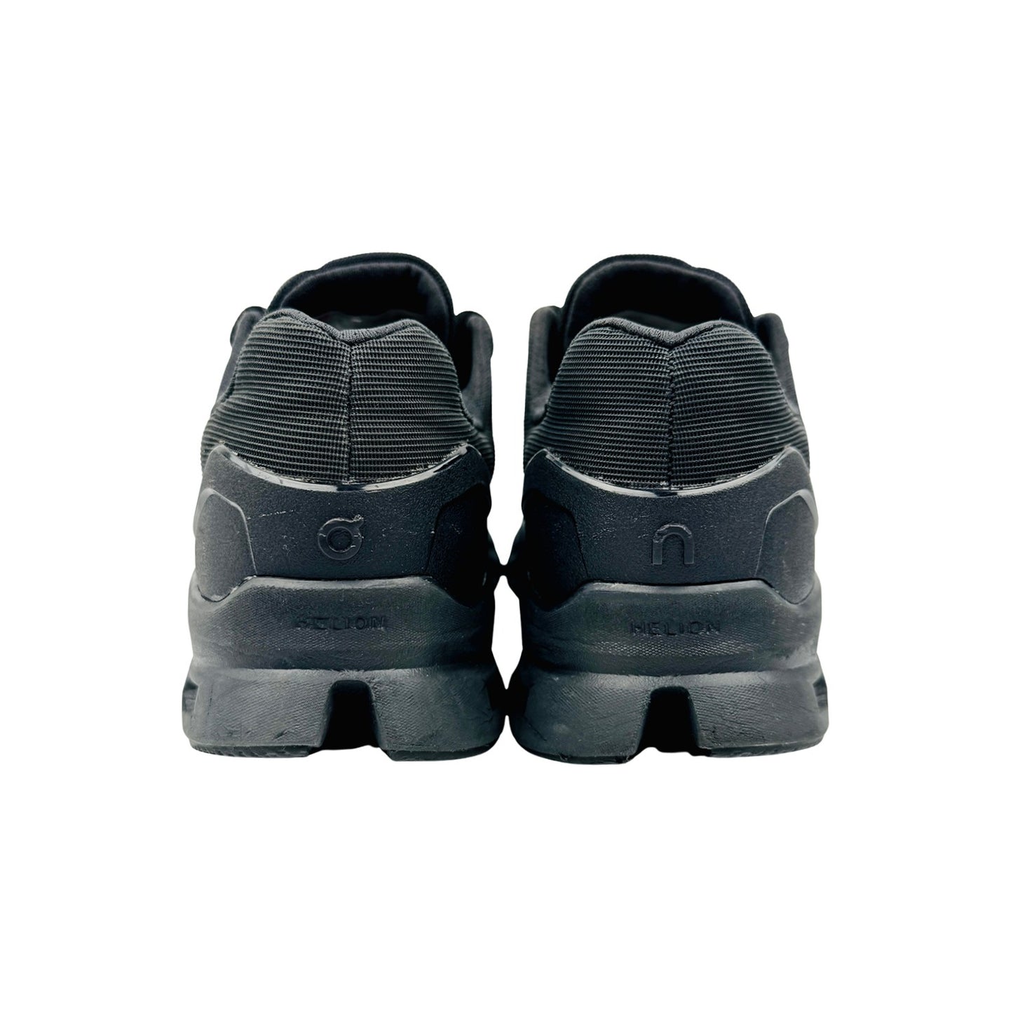 On Running Cloudstratus Shoes (Size 40) - 39.99211