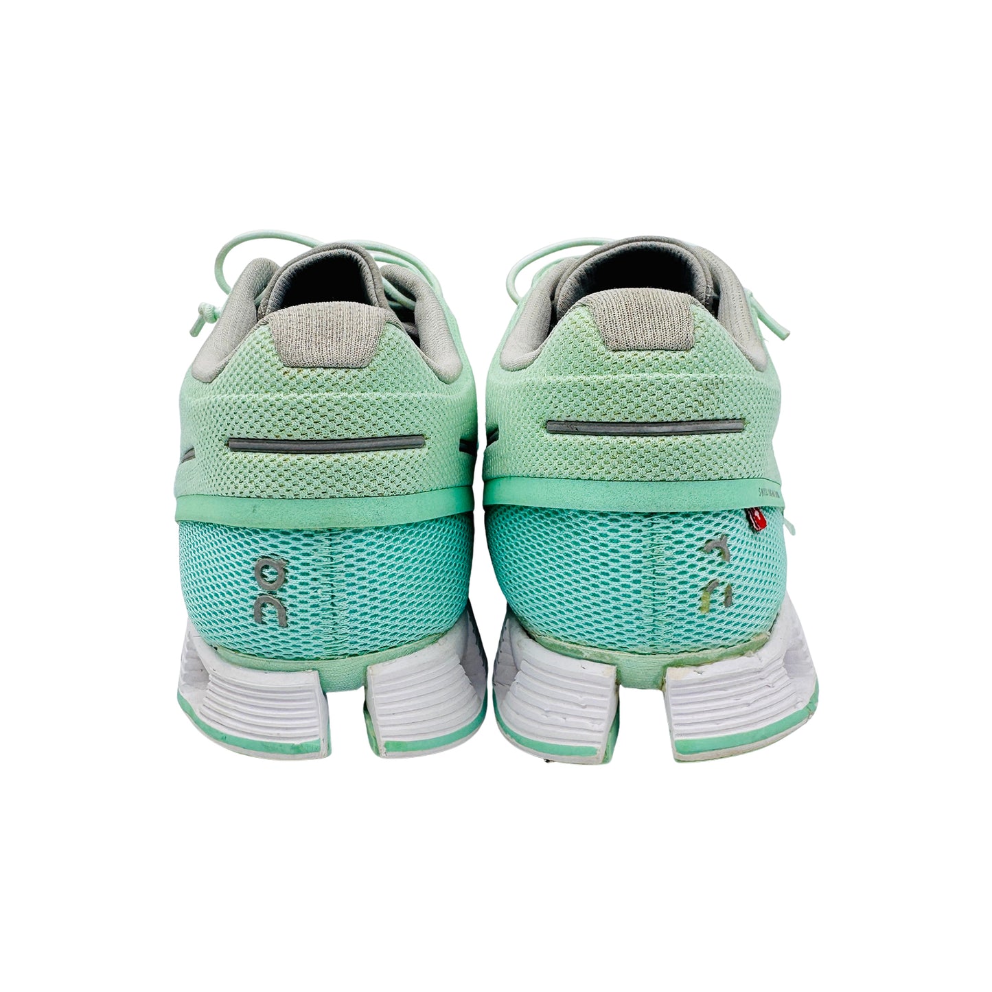 On Running Cloud 'Mint Green' Shoes (Size 41)