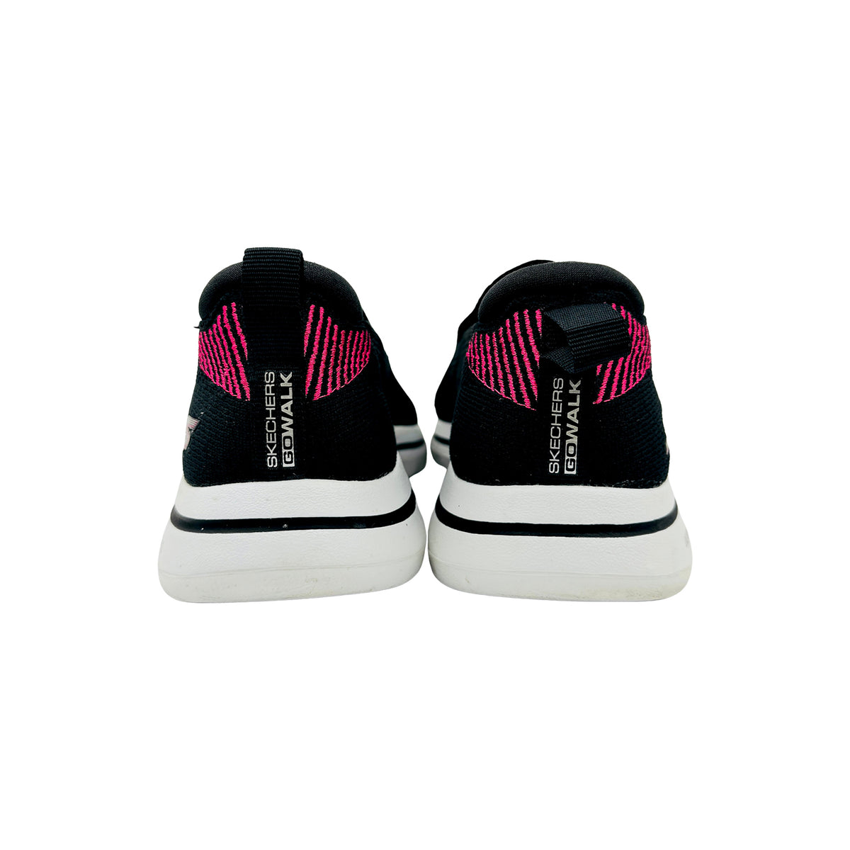 Skechers GO WALK 5 - Prized Shoes (Size 38.5) - 15900-BKPK