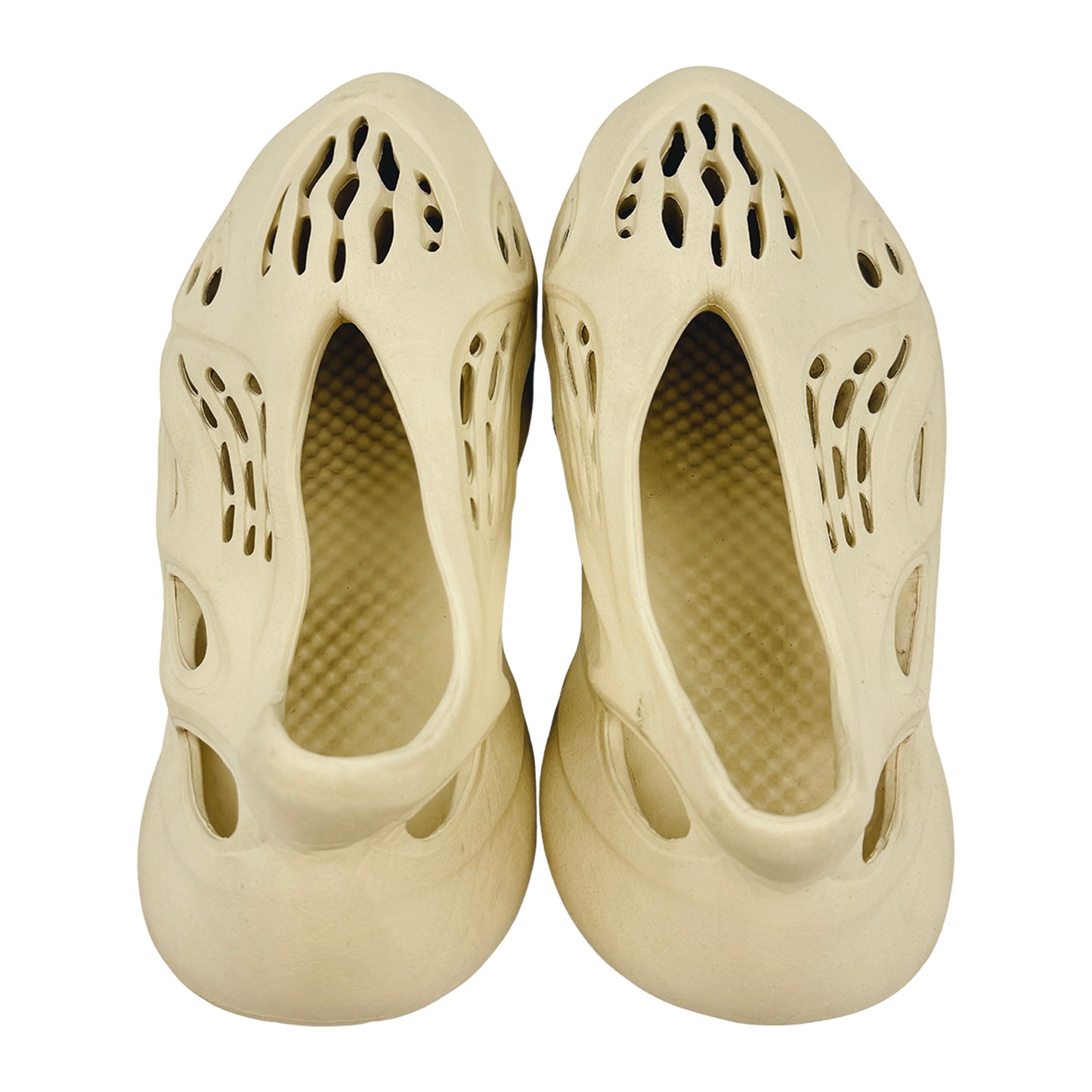 Adidas Yeezy Foam RNNR 'Desert Sand' Shoes (Size 42/42.5)