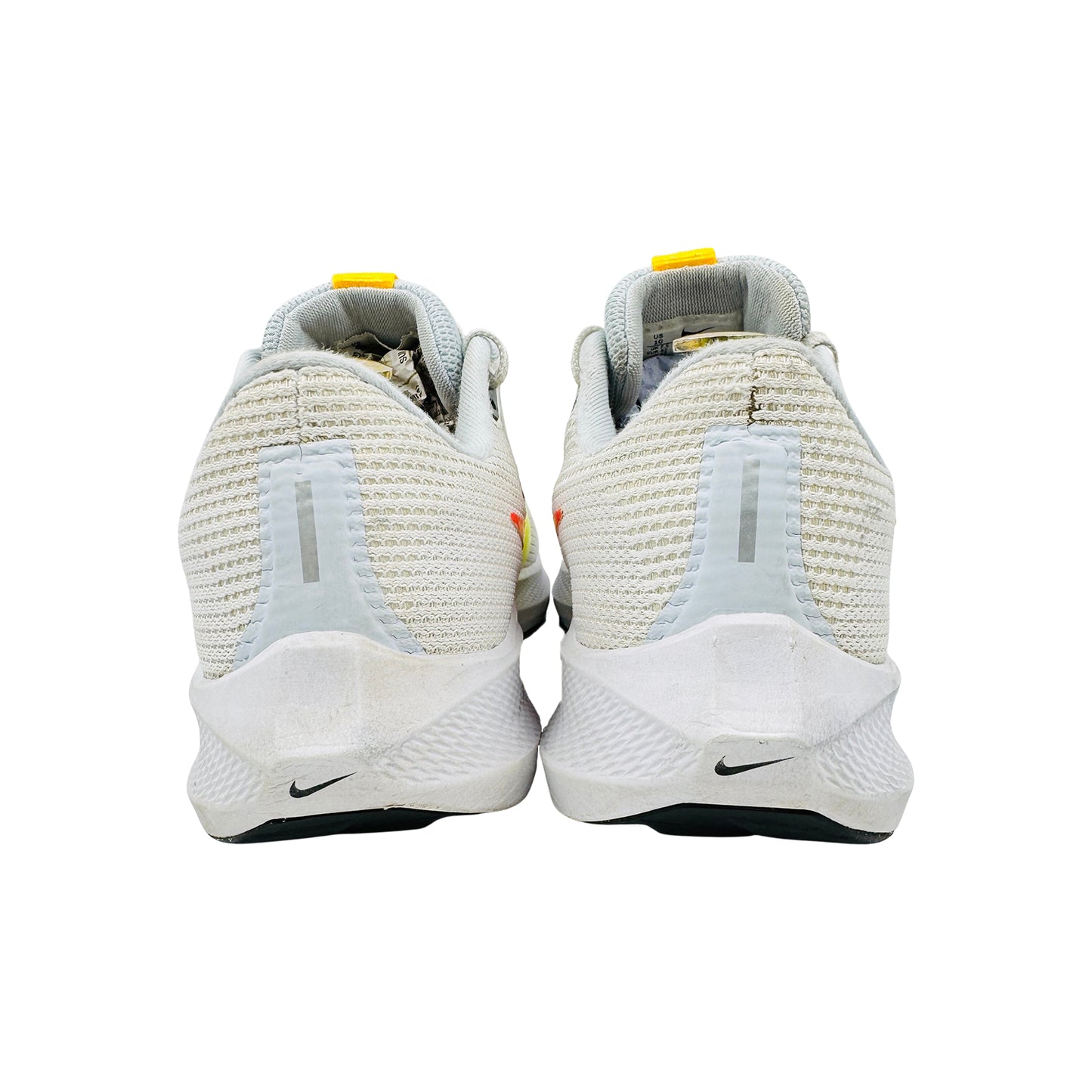 Nike Pegasus 40 White Shoes (Size 42) - DV3854-102