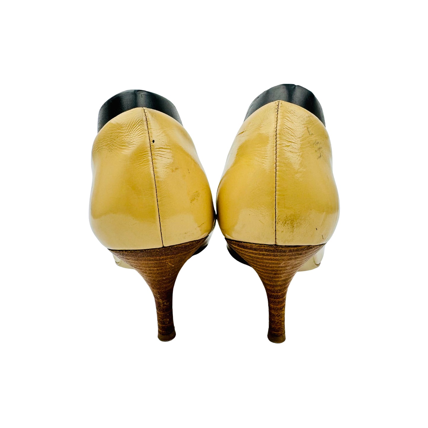 Michael Kors Women's Beige Patent Leather Pumps (Size 37.5/38)