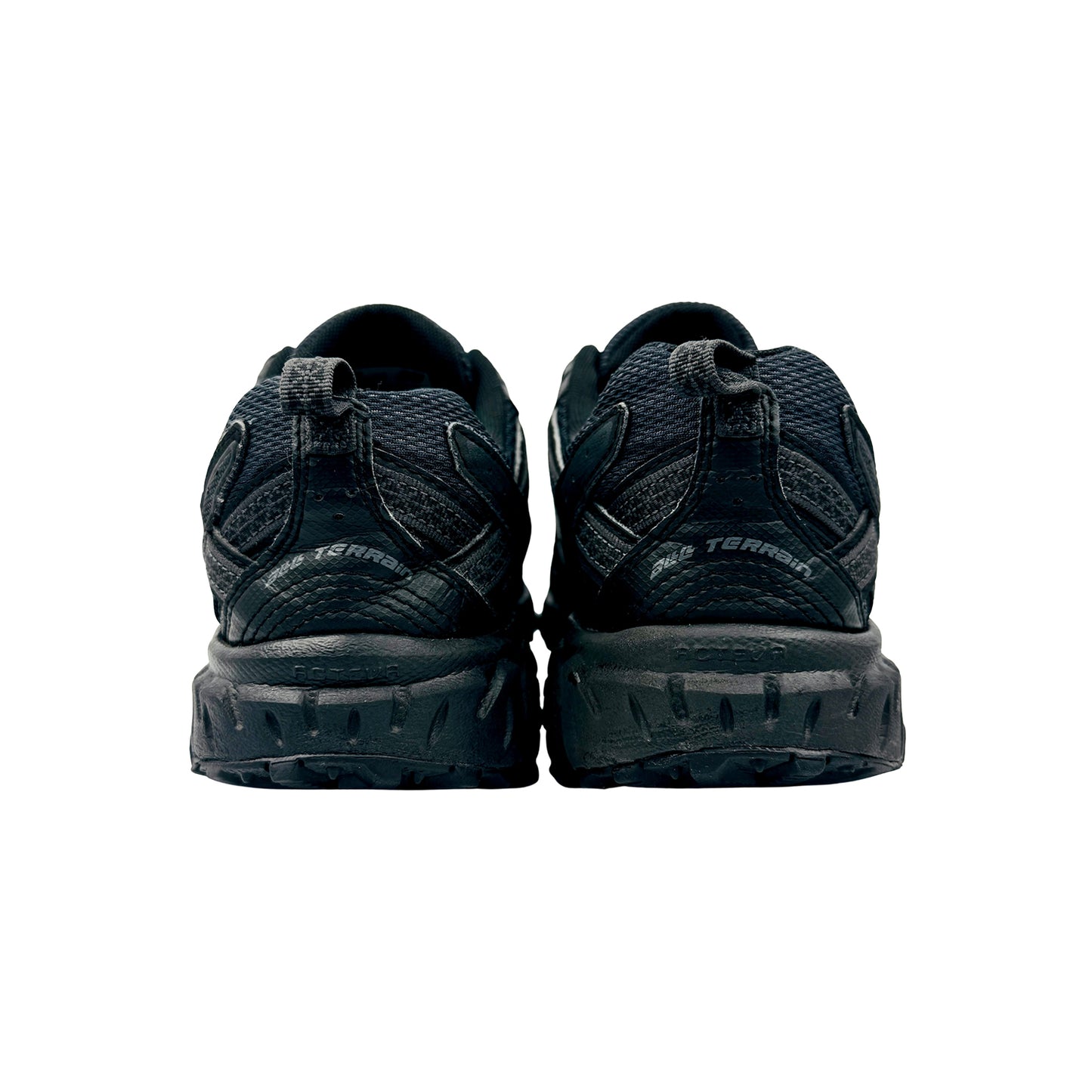 New Balance 410 v5 Black Sneakers (Size 42) - MT410CK5