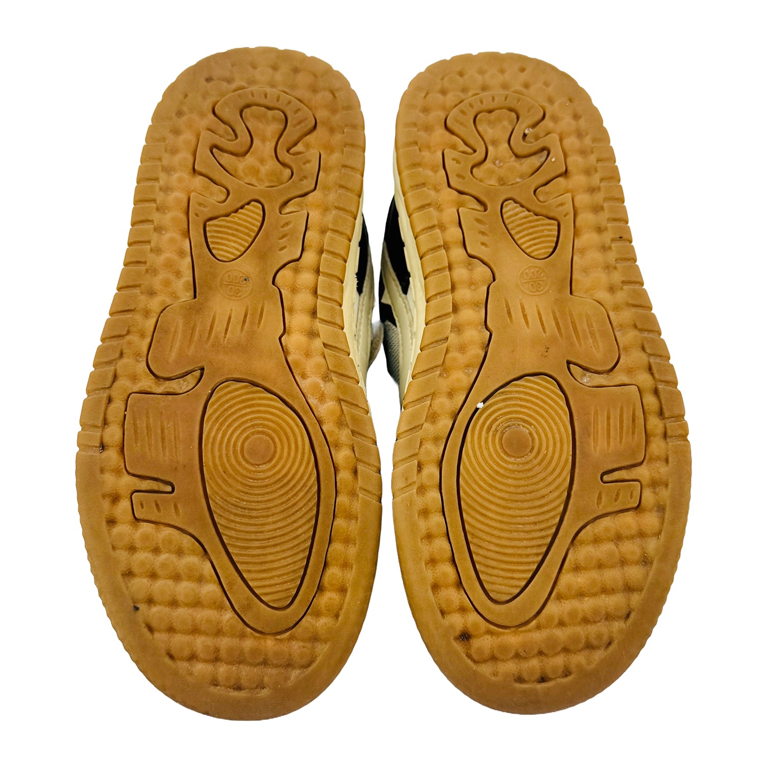 Outsole image of Nike Kid's Green White Fashion Sneakers (Size 30)