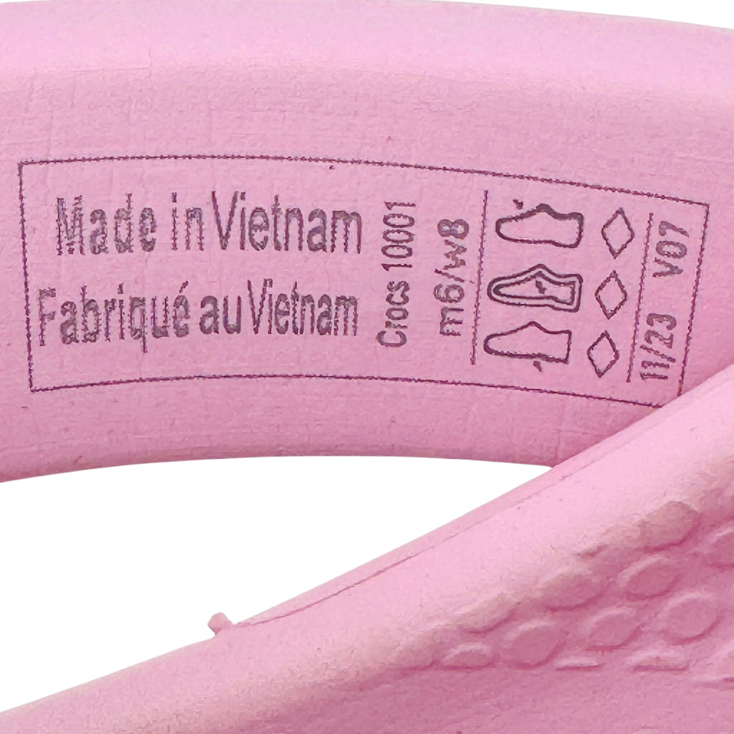 Crocs Classic Pale Pink Clogs (Size 38/38.5) - 10001